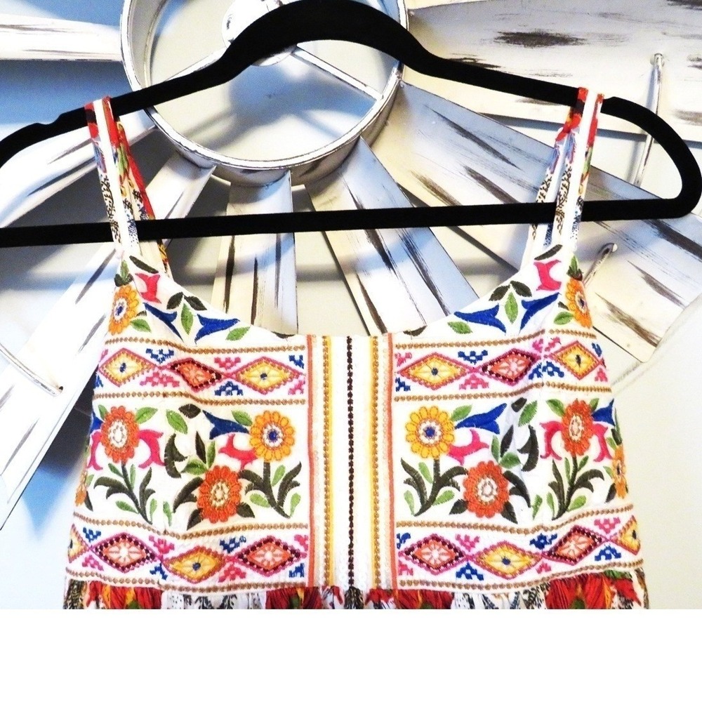 One September Embroidered Boho Tank Top Floral Sequin Rayon Medium